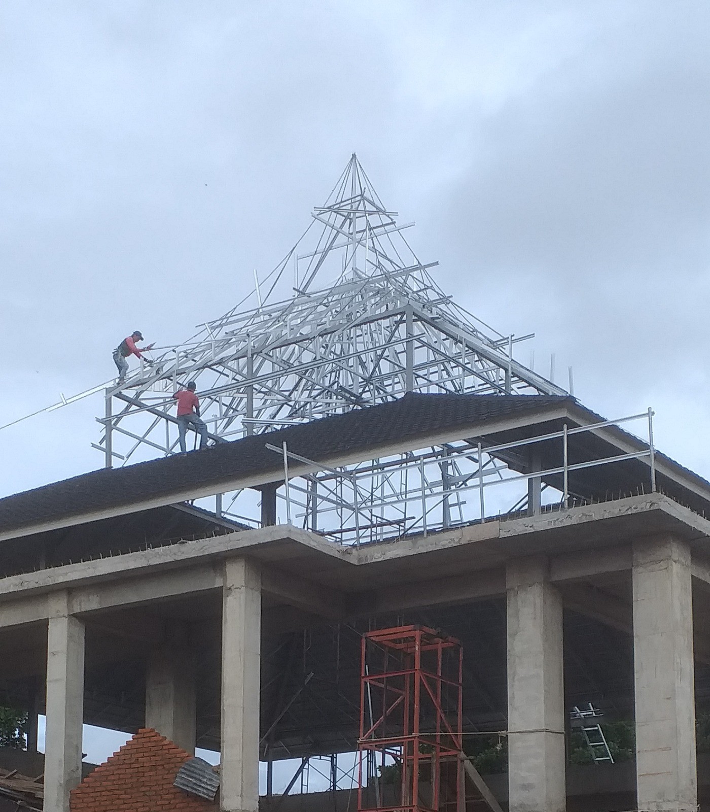 Proses pembangunan tahap 2